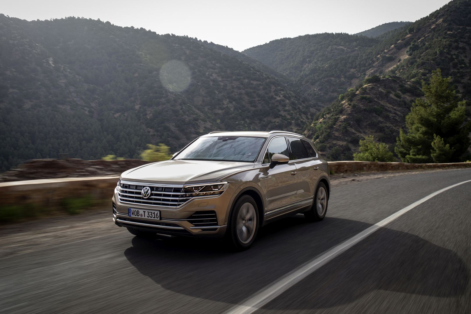 Volkswagen Touareg photo 100