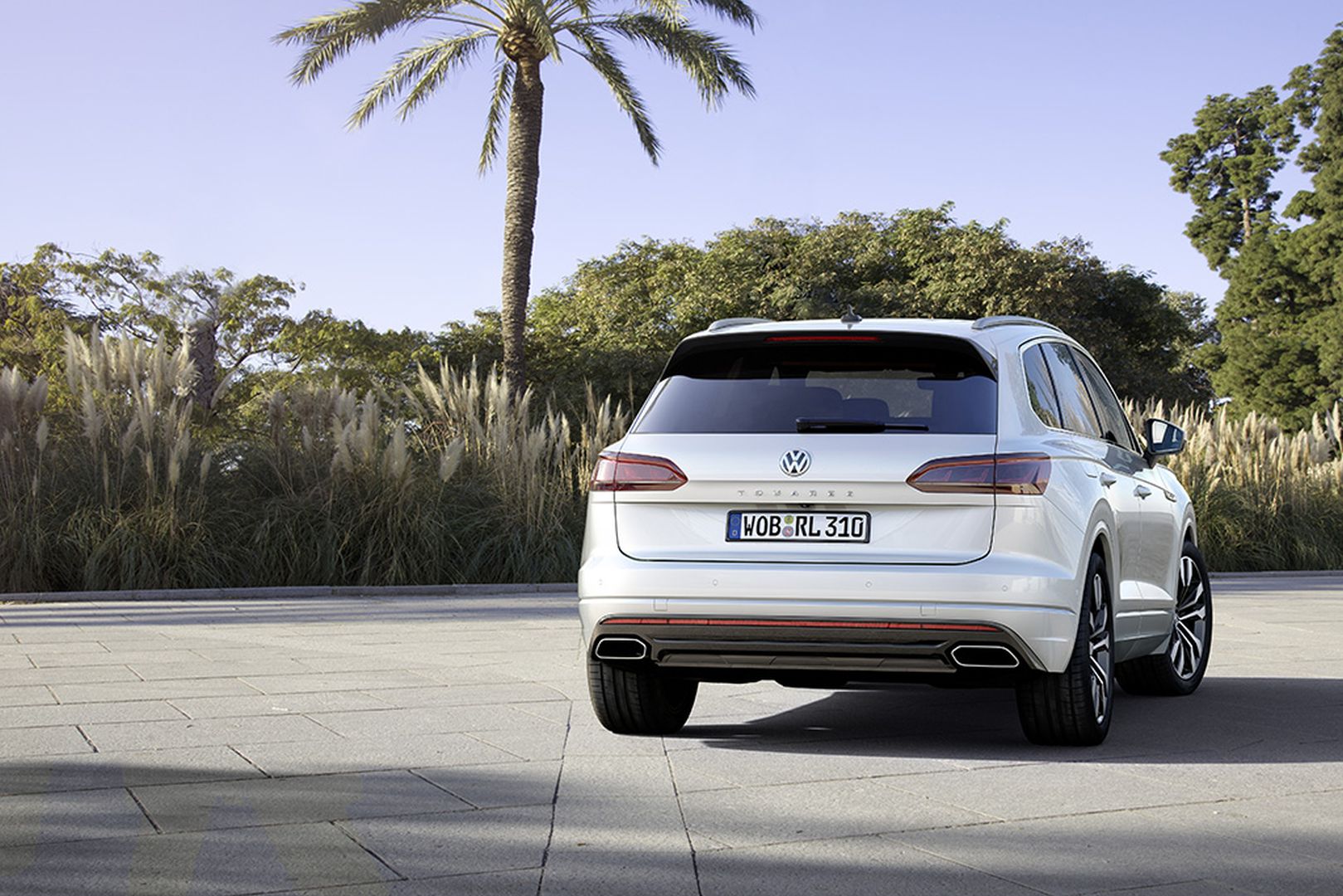 Volkswagen Touareg photo 23