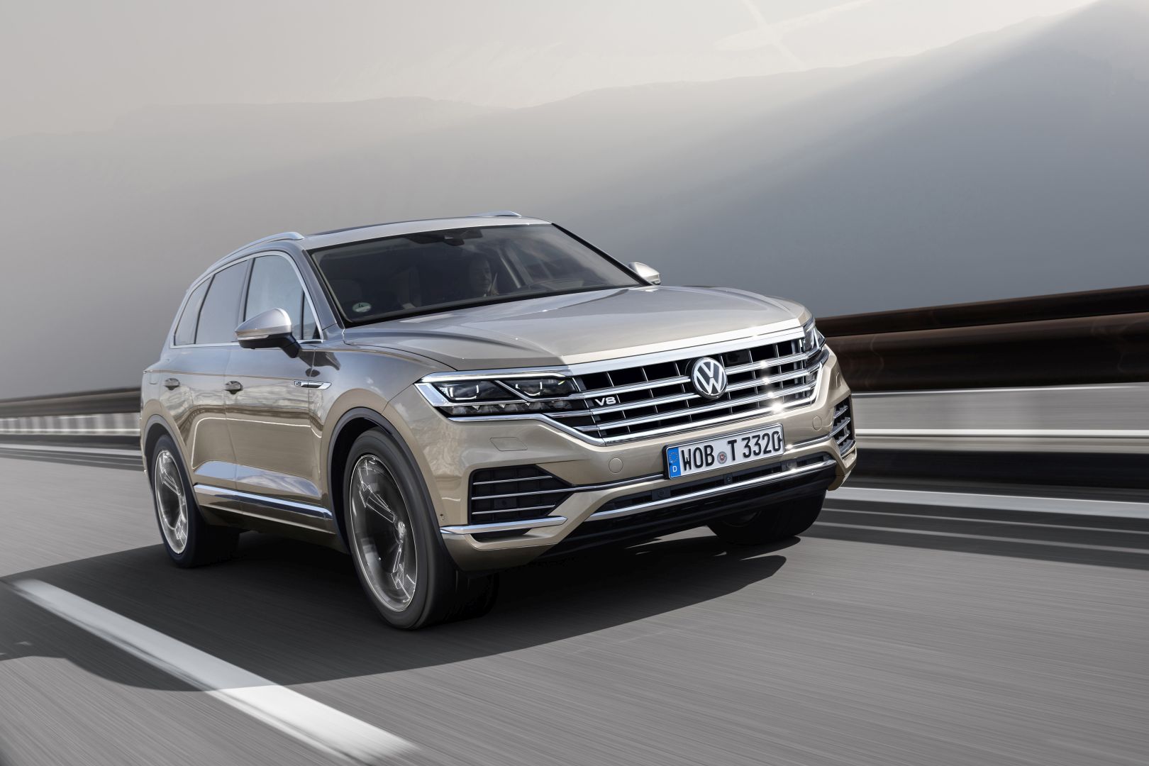 Volkswagen Touareg photo 31