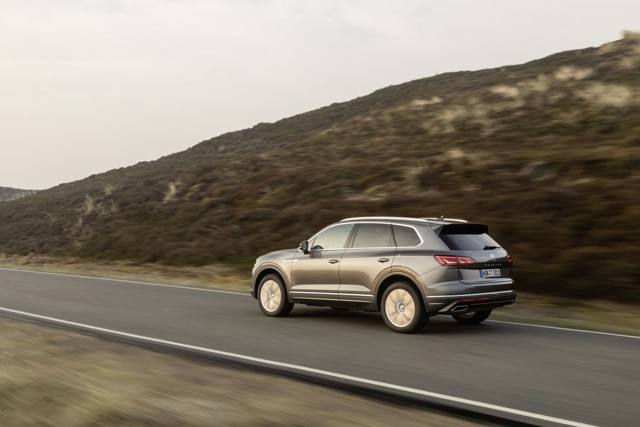 Volkswagen Touareg photo 43