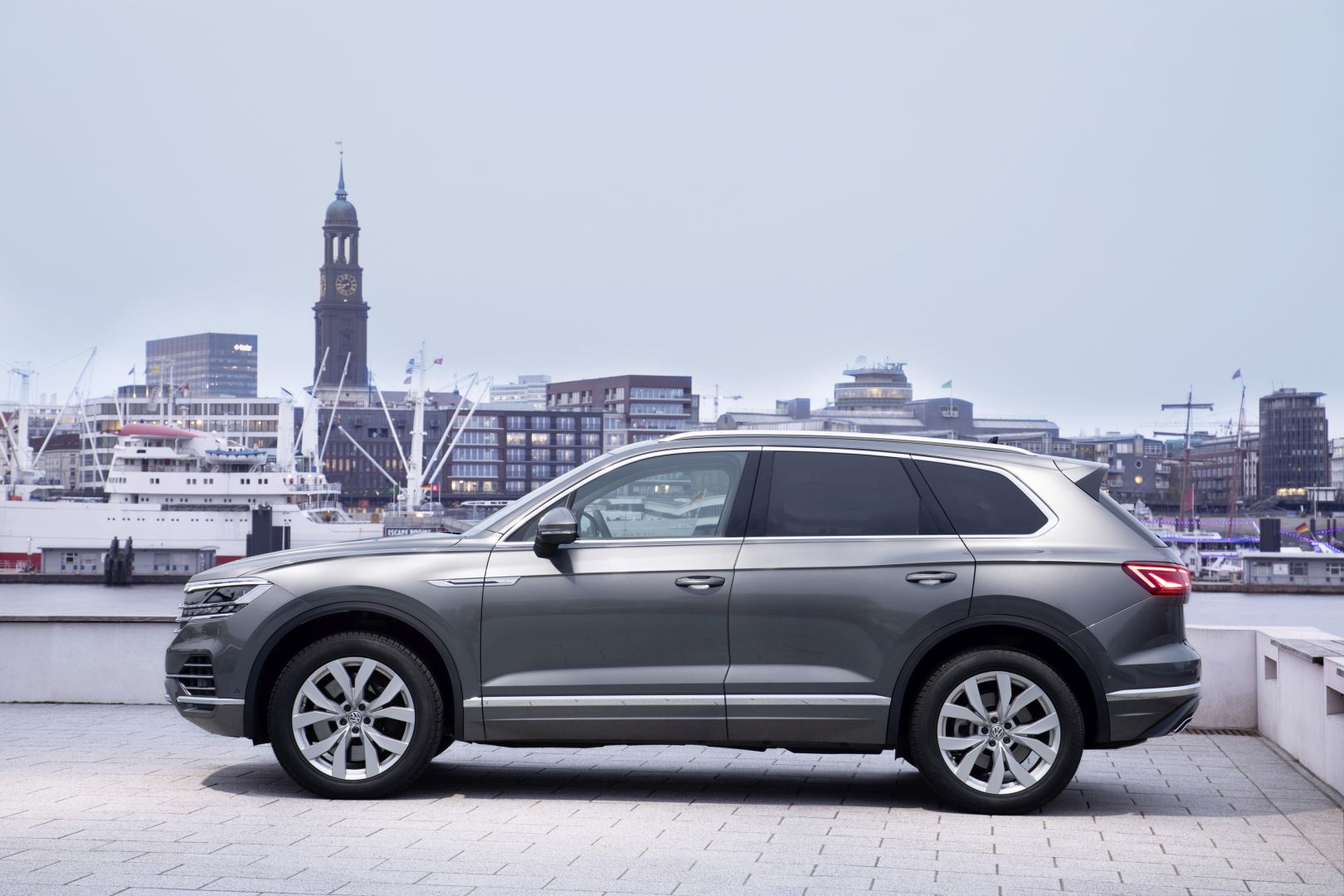 Volkswagen Touareg photo 51