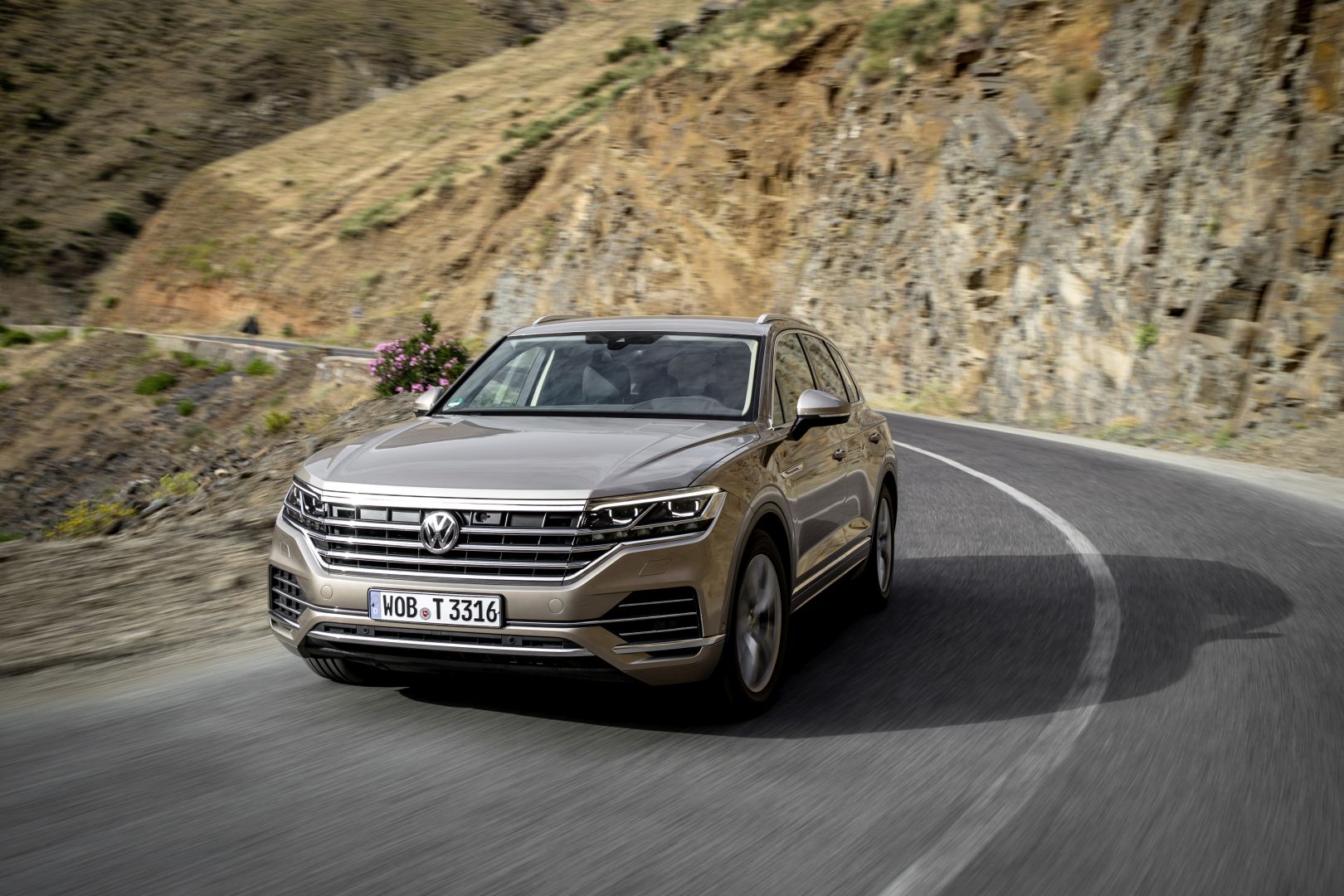 Volkswagen Touareg photo 88