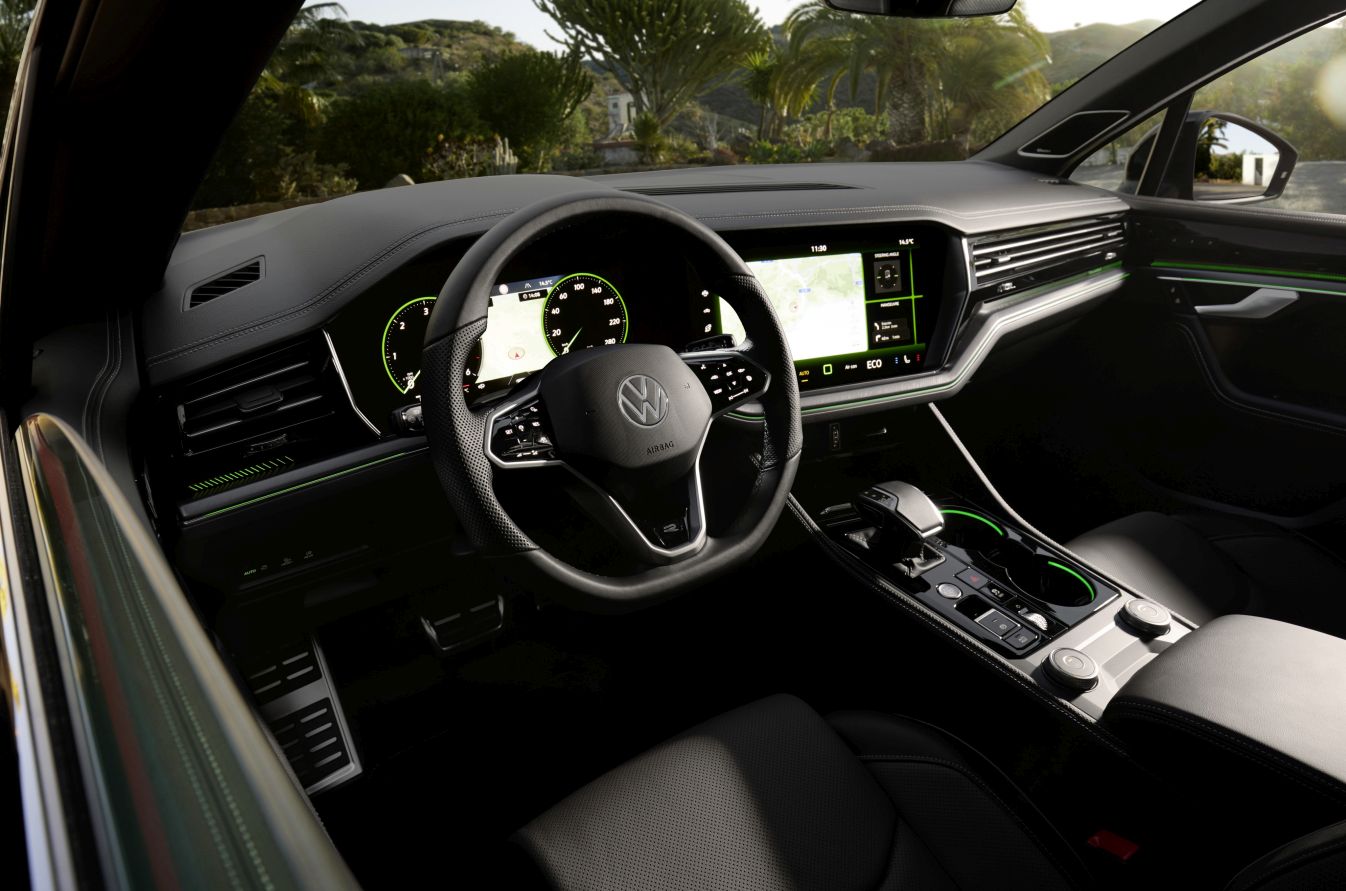 Volkswagen Touareg photo 23