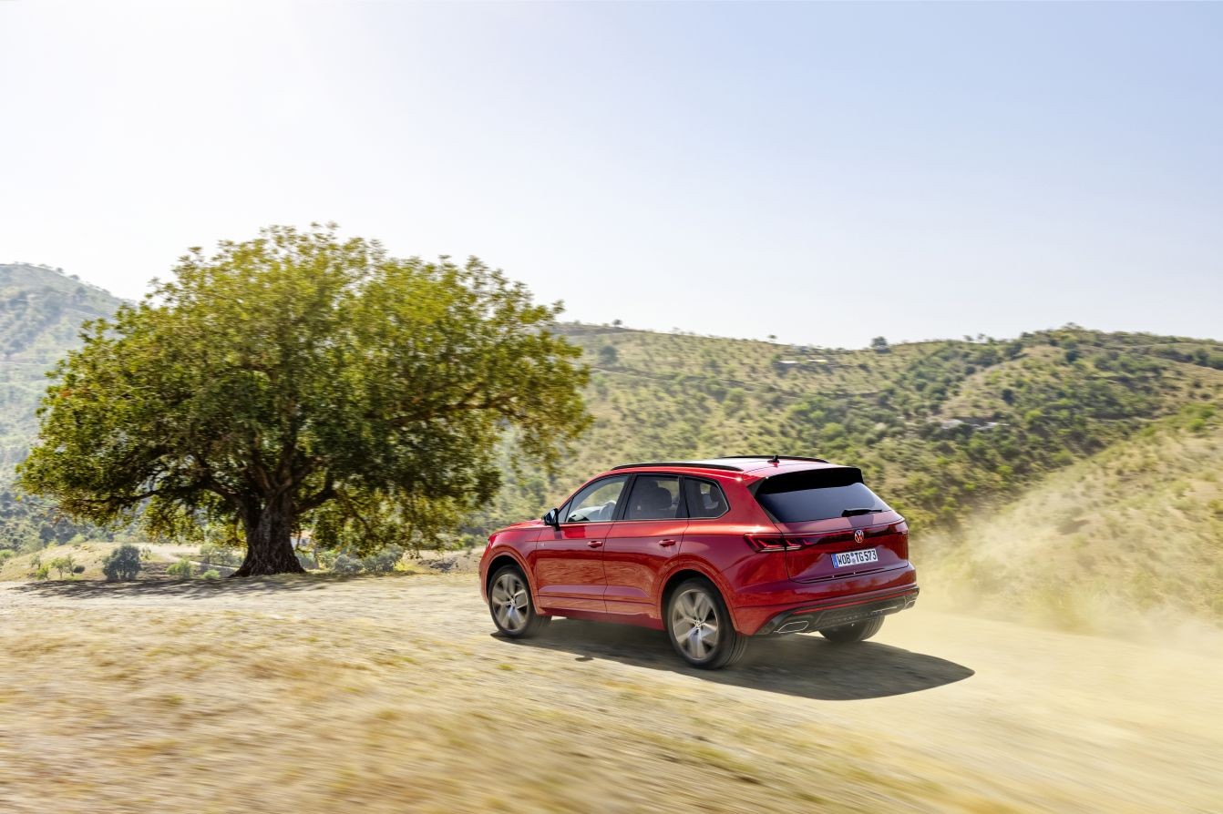 Volkswagen Touareg photo 11