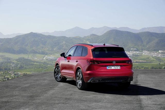 Volkswagen Touareg photo 14