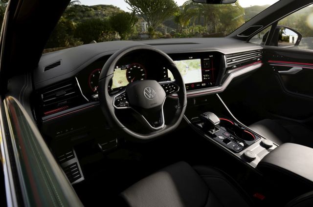 Volkswagen Touareg photo 25