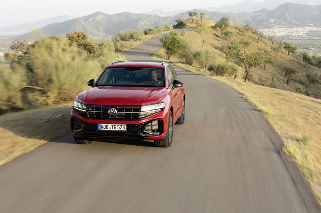 Volkswagen Touareg photo 3
