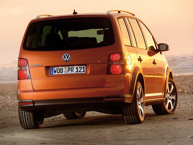 Volkswagen Touran photo 17