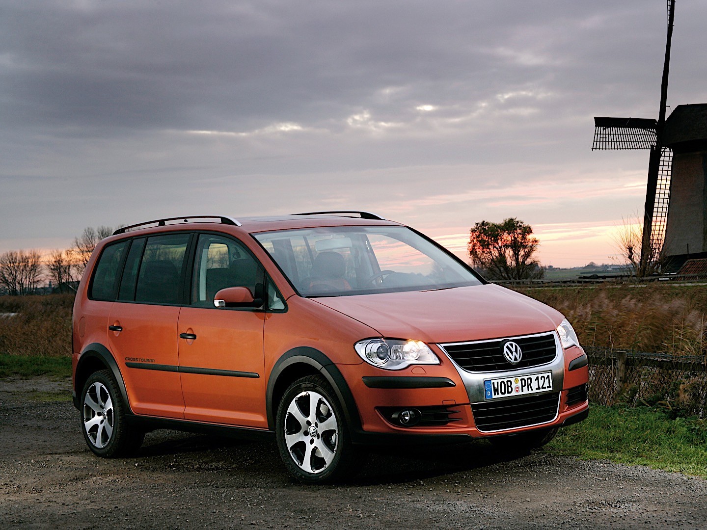Volkswagen Touran photo 24