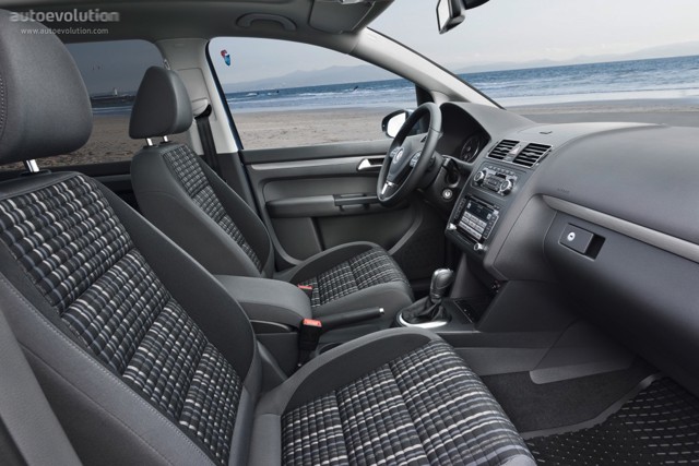 Volkswagen Touran Foto 18