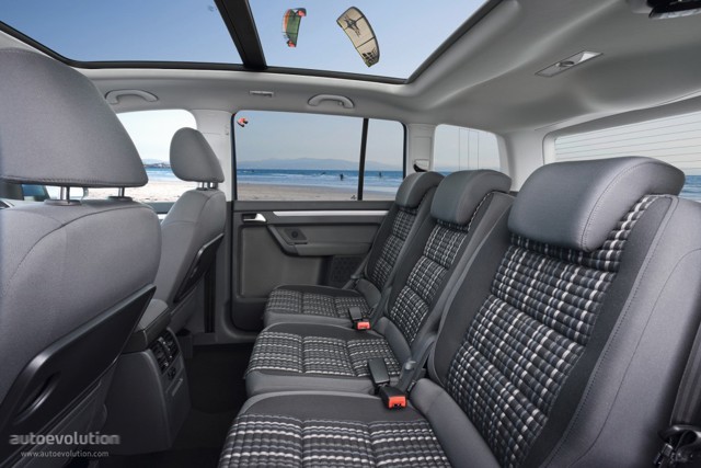 Volkswagen Touran Foto 19