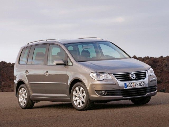 Volkswagen Touran foto 12