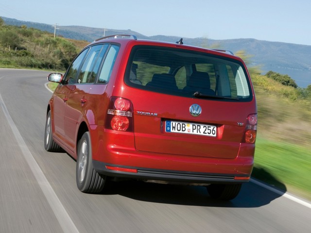 Volkswagen Touran foto 16