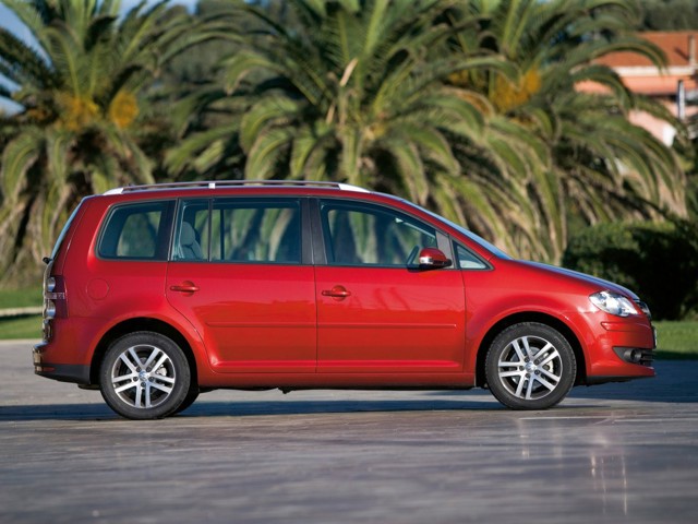 Volkswagen Touran foto 19