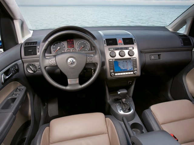 Volkswagen Touran foto 25