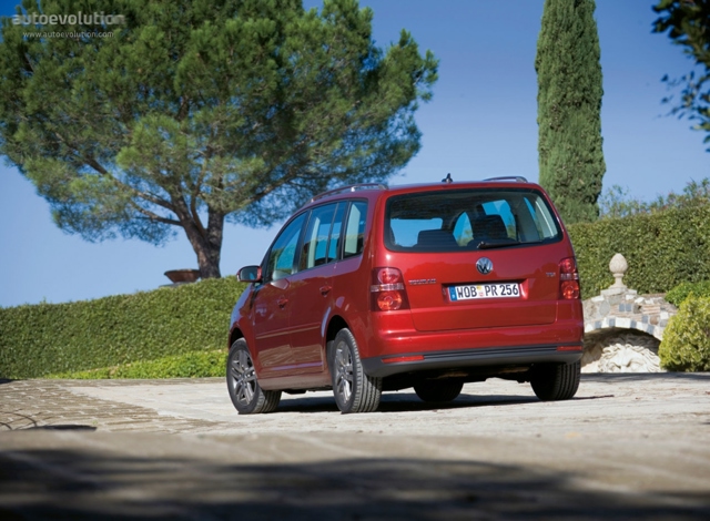 Volkswagen Touran foto 5