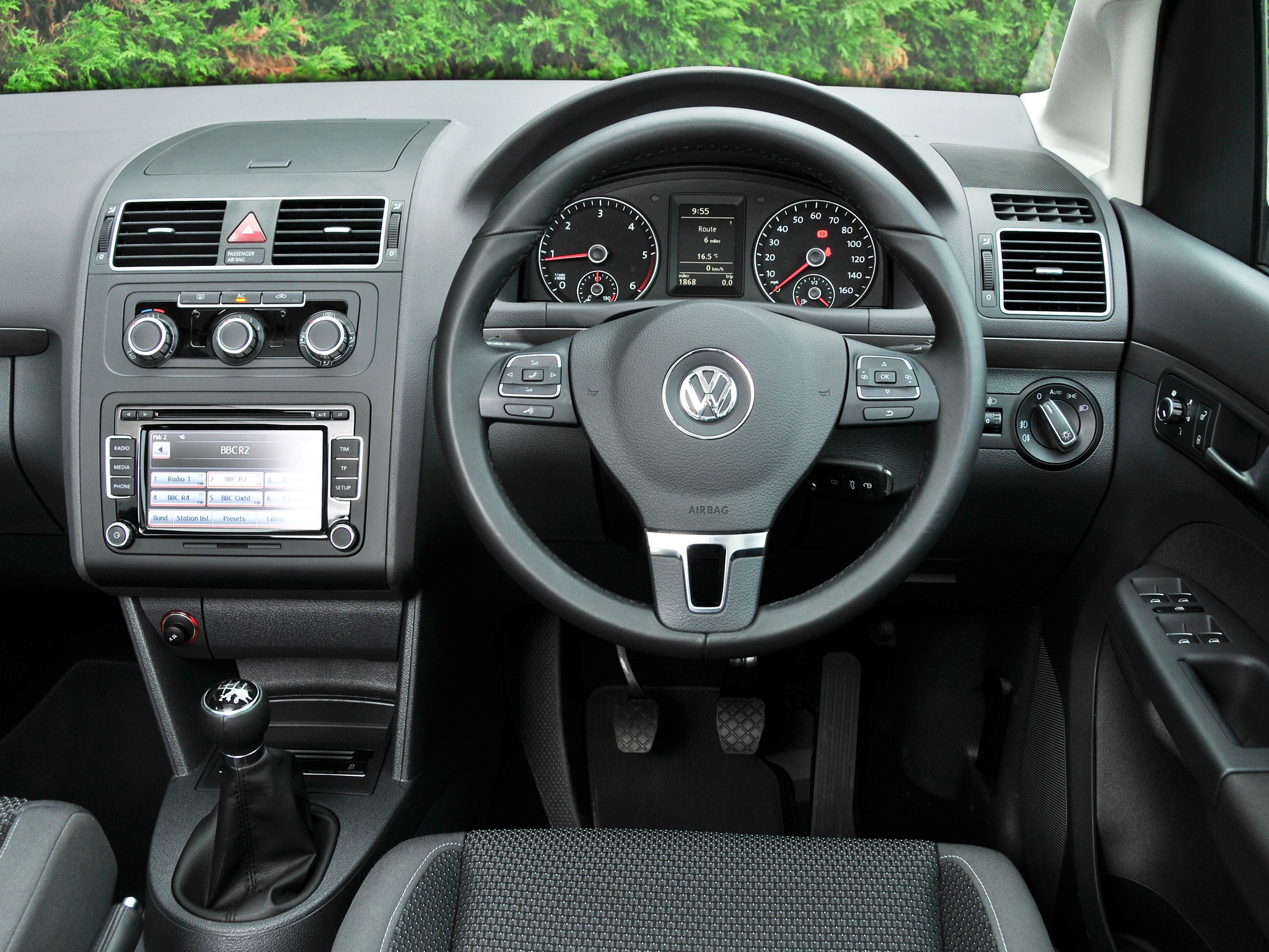 Volkswagen Touran photo 53
