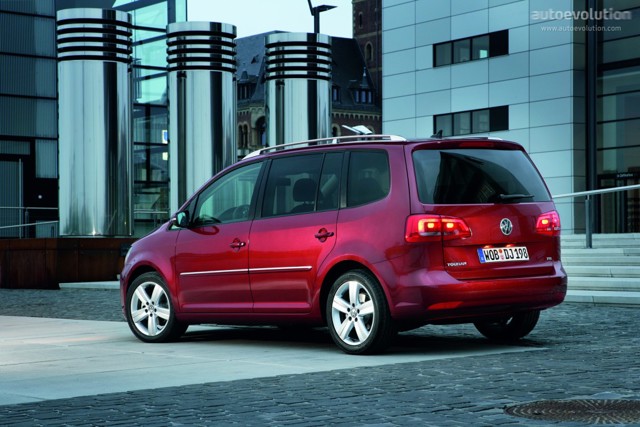 Volkswagen Touran photo 11