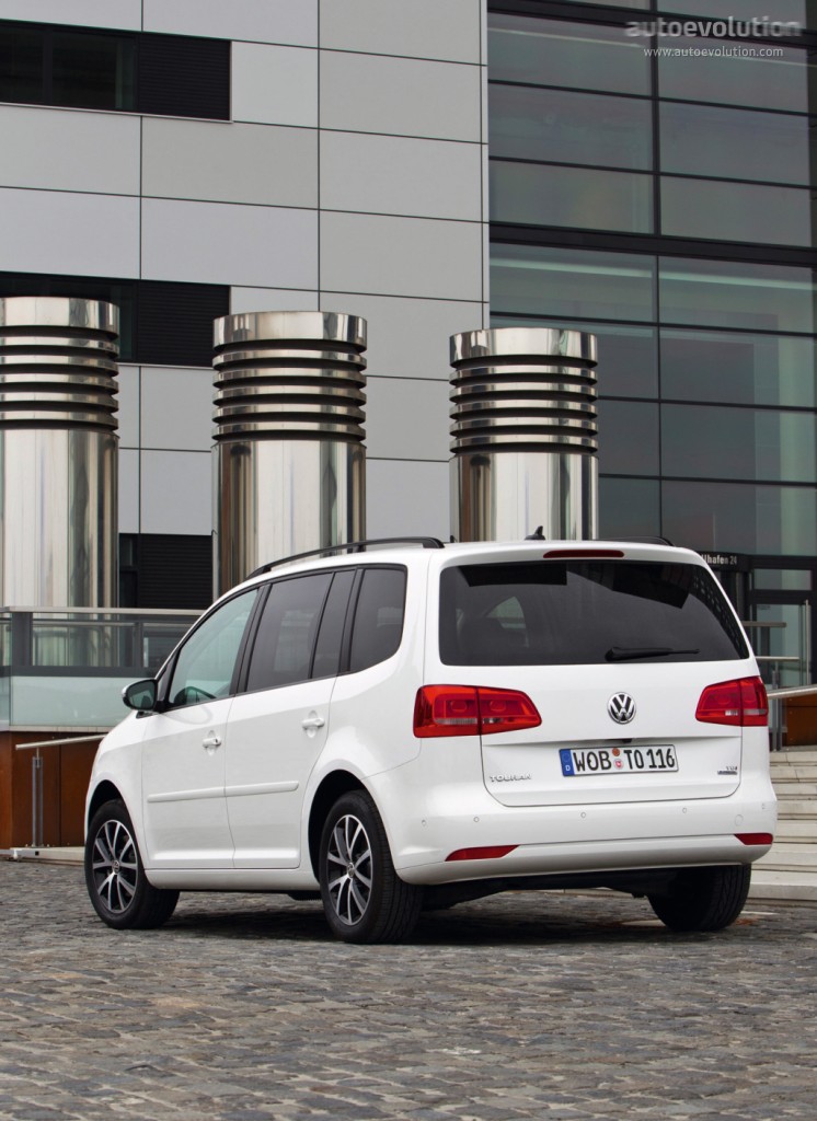 Volkswagen Touran photo 15