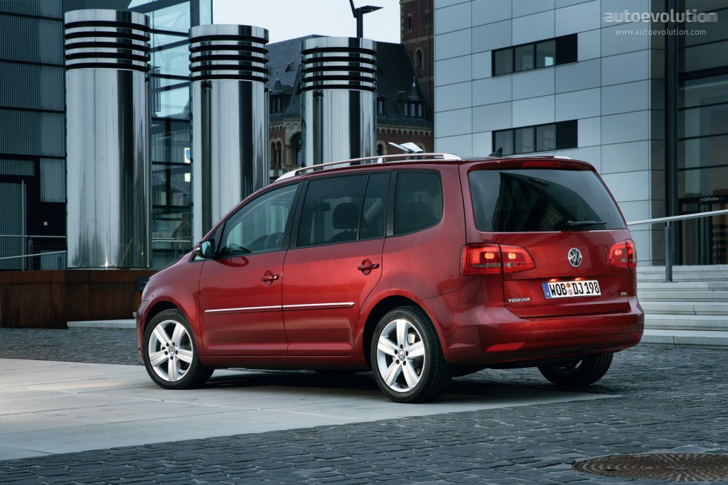 Volkswagen Touran photo 21