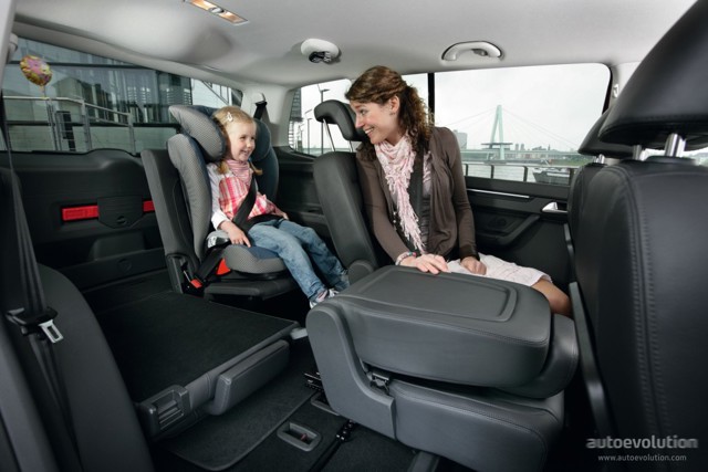 Volkswagen Touran photo 44