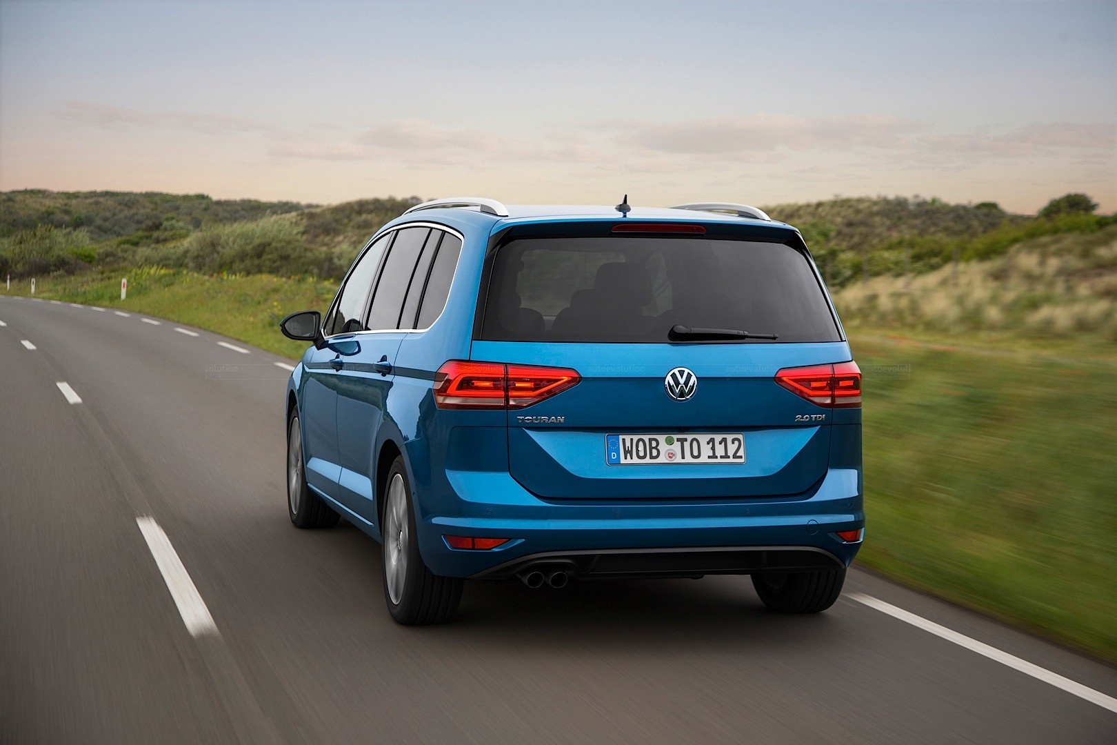 Volkswagen Touran photo 16