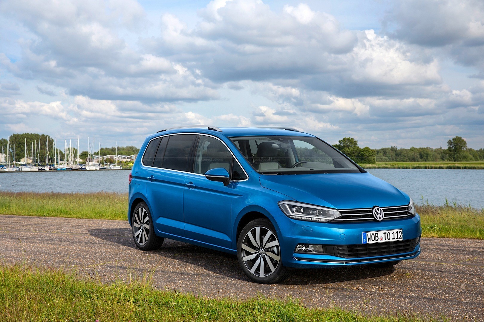 Volkswagen Touran photo 18