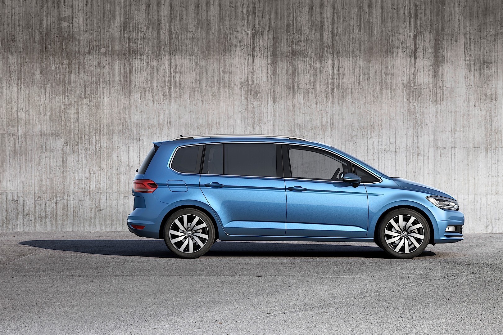 Volkswagen Touran photo 6