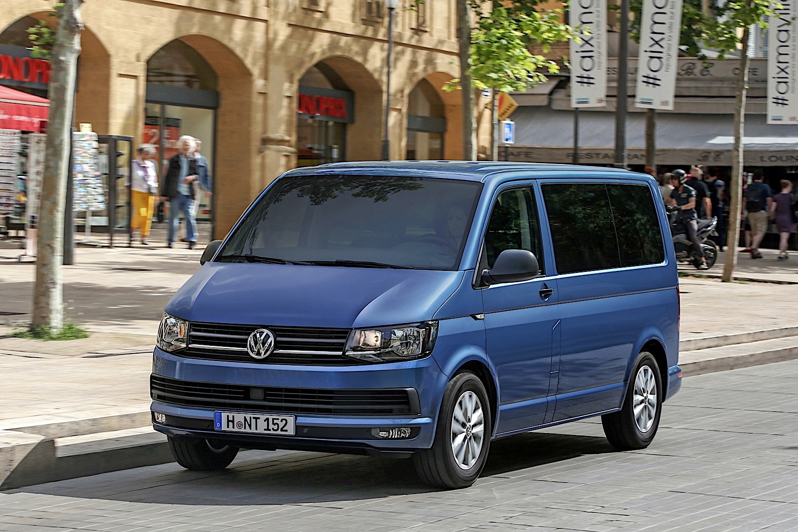 Volkswagen Transporter Kombi photo 76
