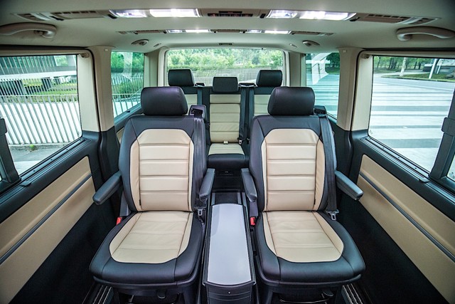 Volkswagen Transporter Kombi photo 83