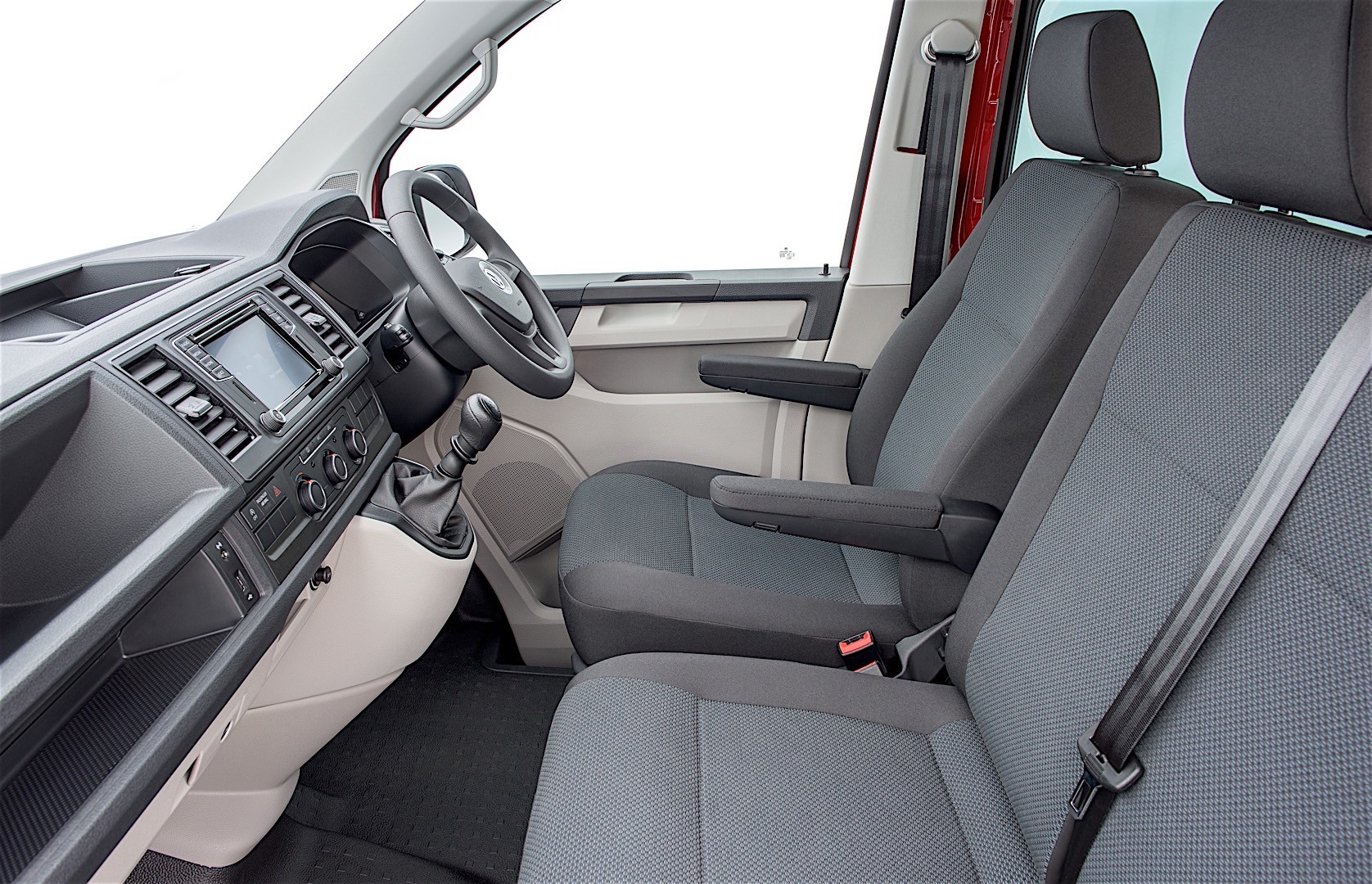 Volkswagen Transporter Kombi photo 81