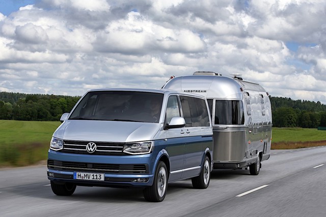 Volkswagen Transporter Kombi photo 44