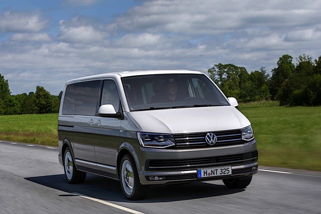 Volkswagen Transporter Kombi photo 49