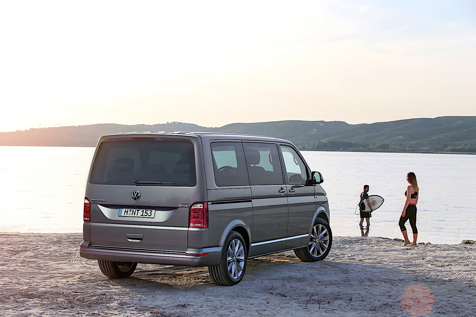 Volkswagen Transporter Kombi photo 57