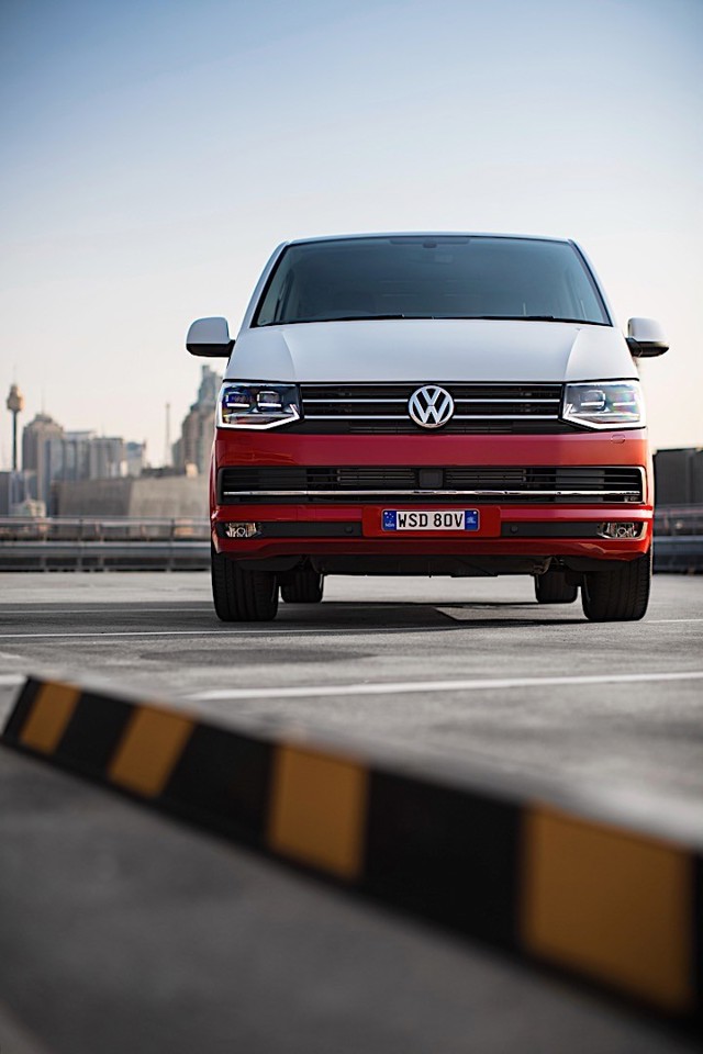 Volkswagen Transporter Kombi photo 62