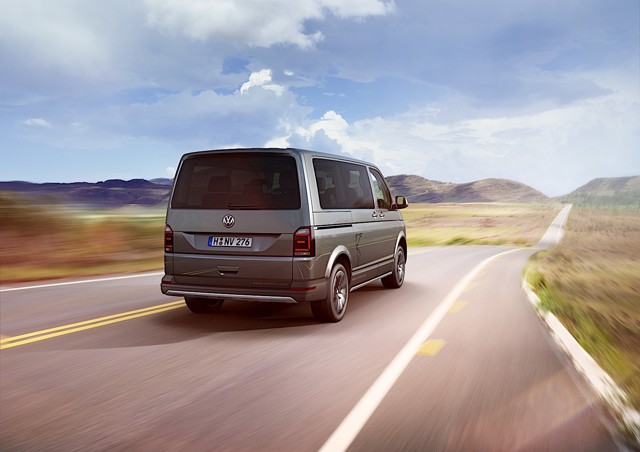 Volkswagen Transporter Kombi photo 67