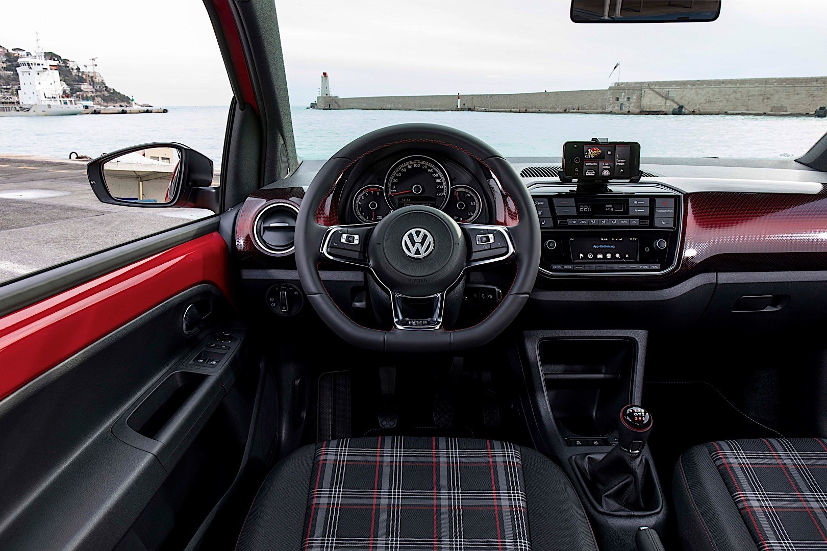 Volkswagen Up! Gti photo 31