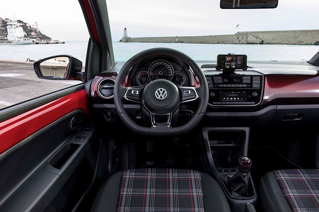 Volkswagen Up! Gti photo 31