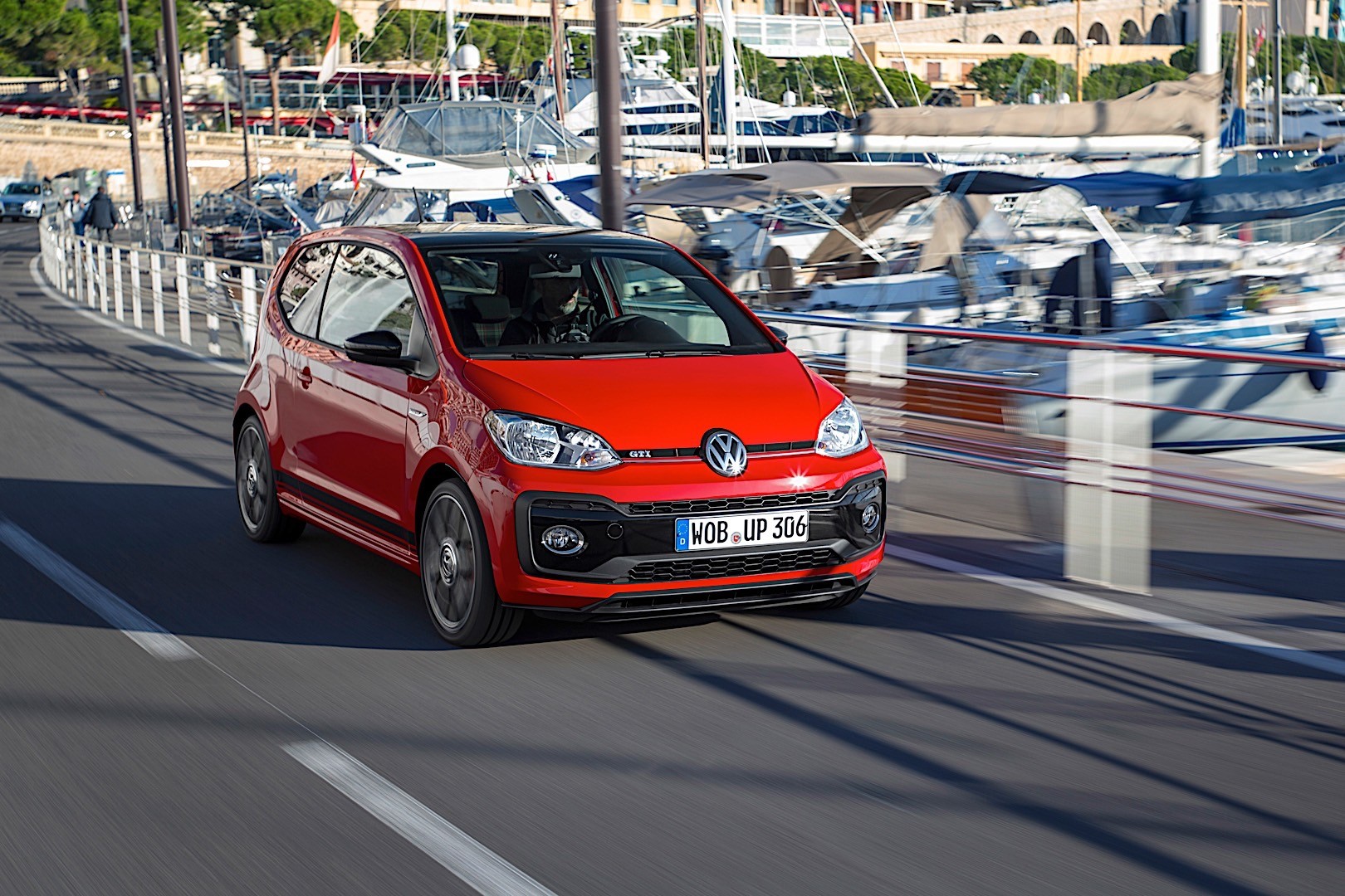 Volkswagen Up! Gti photo 14