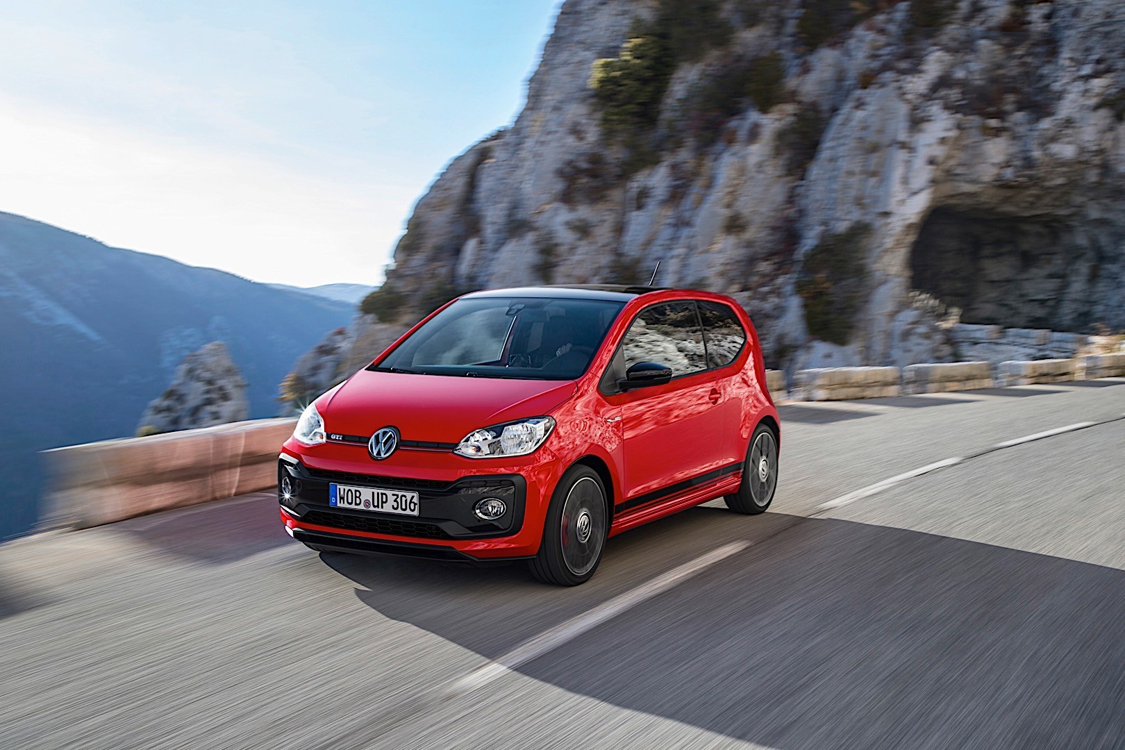 Volkswagen Up! Gti photo 25