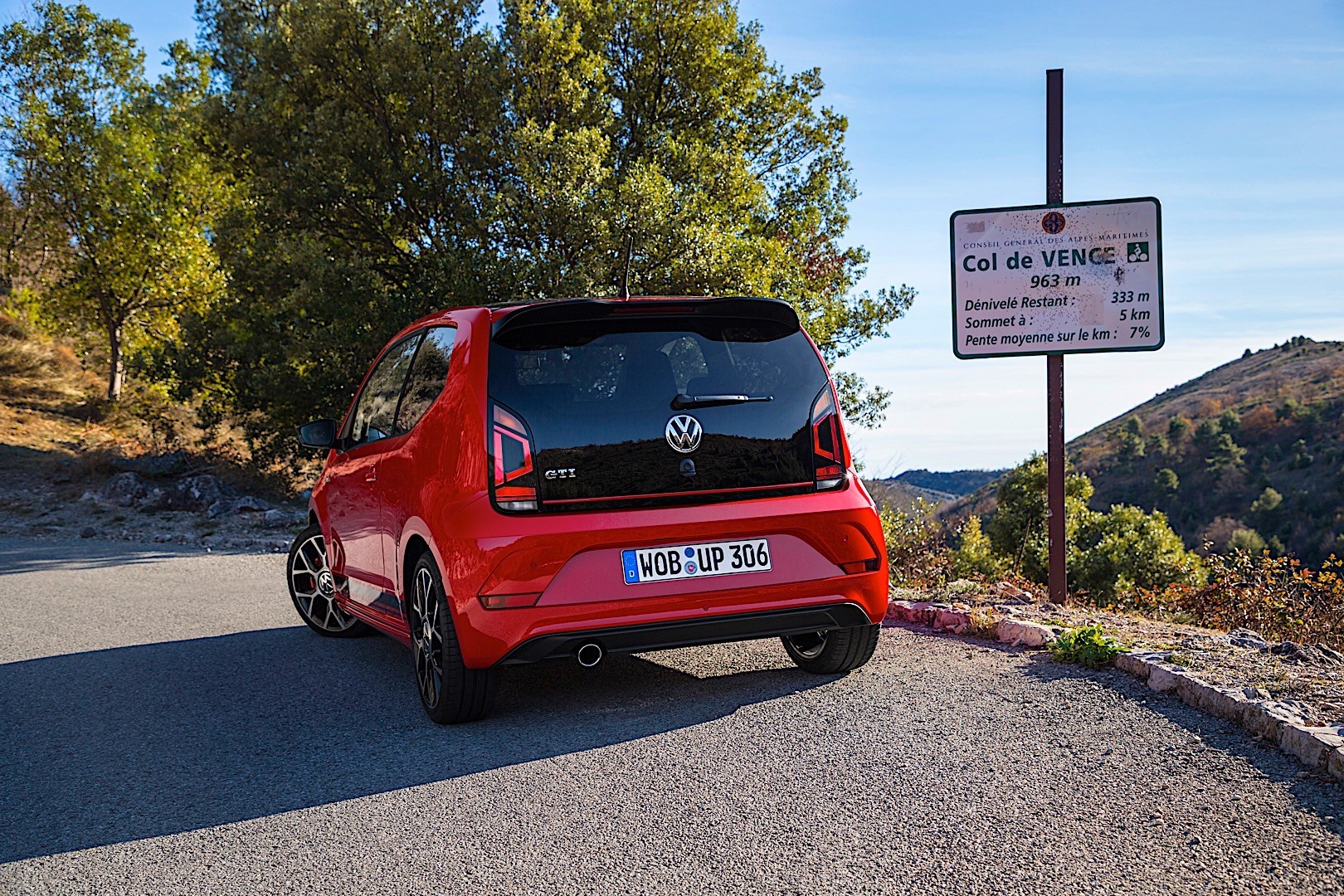 Volkswagen Up! Gti photo 26