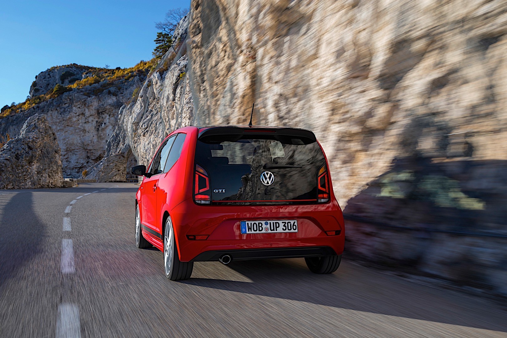 Volkswagen Up! Gti photo 7