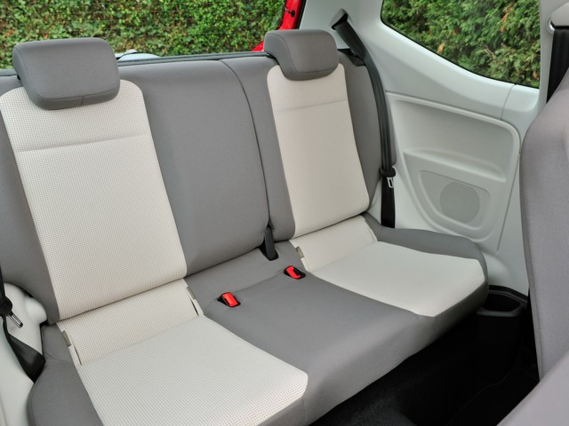 Volkswagen Up! photo 54