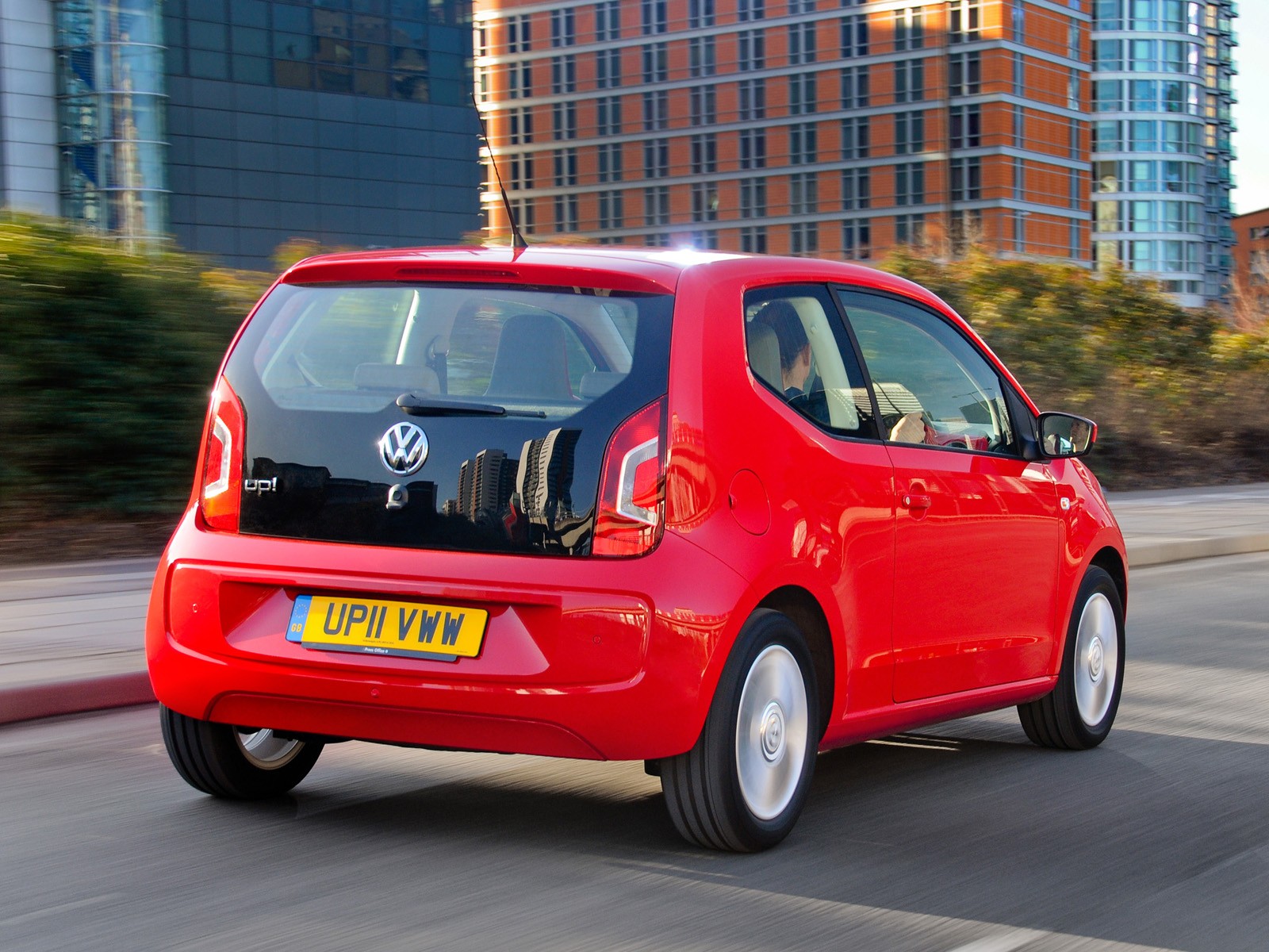 Volkswagen Up! photo 12