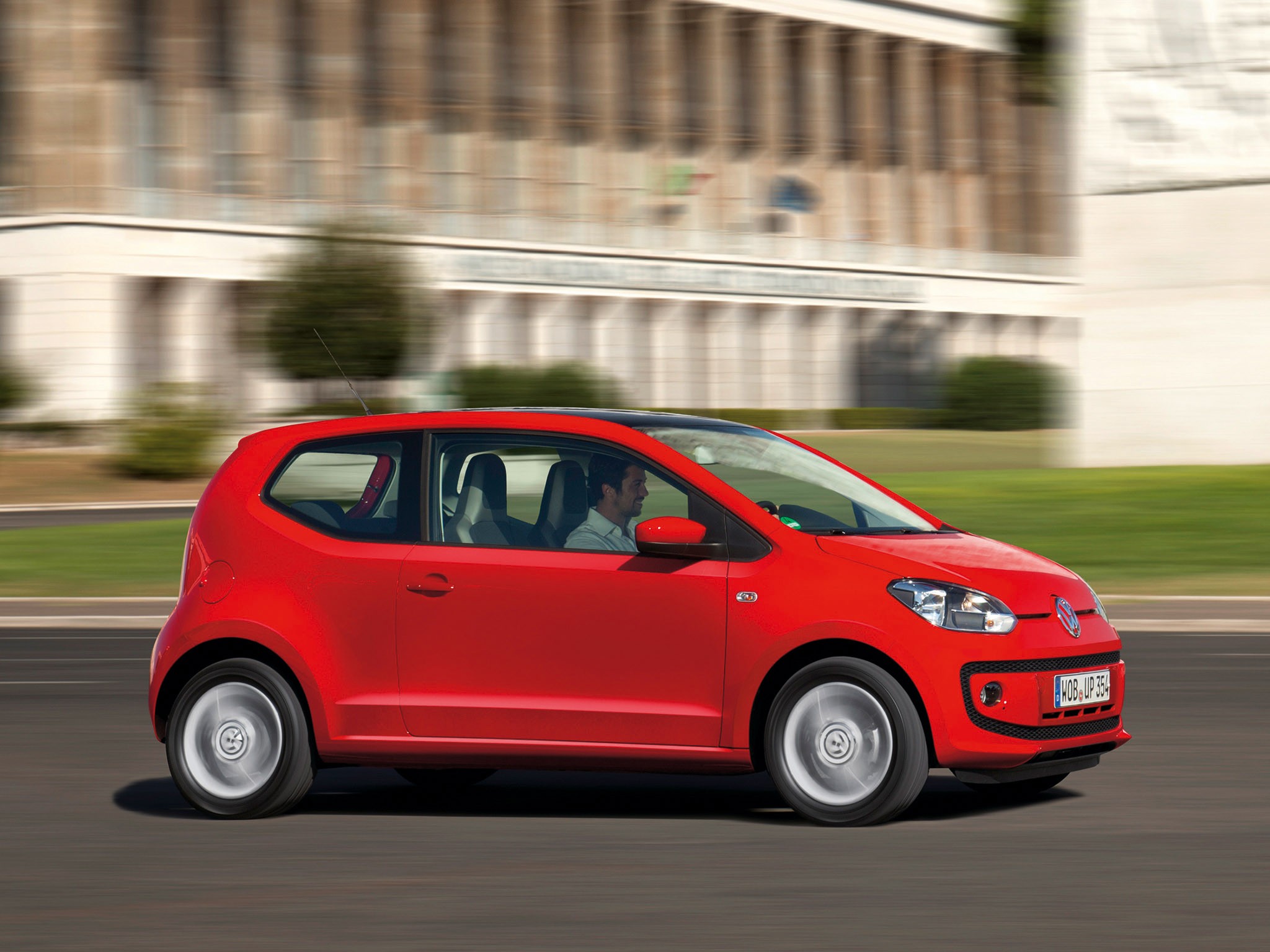 Volkswagen Up! photo 36