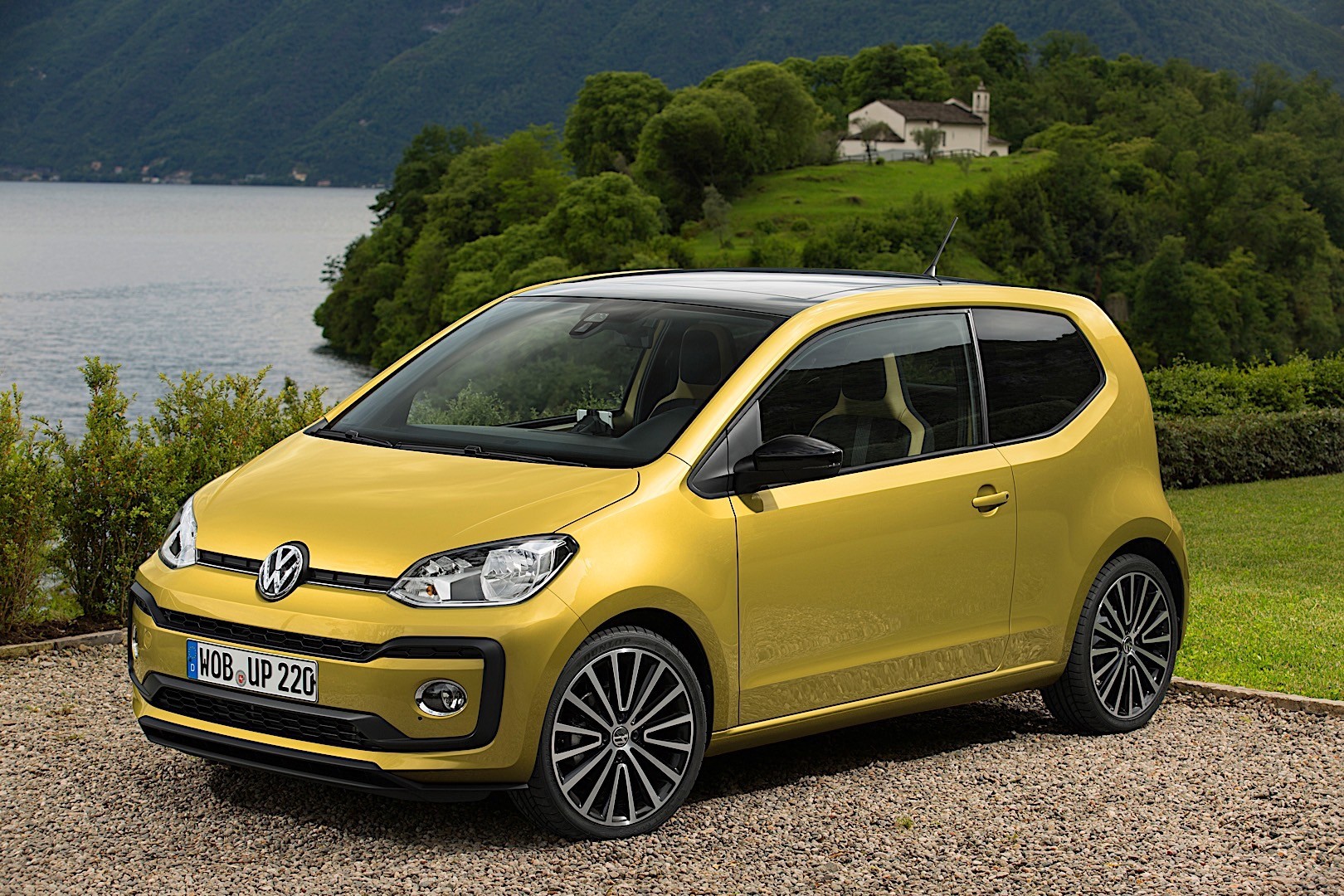 Volkswagen Up! photo 18