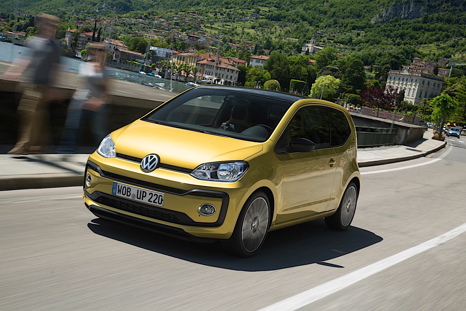 Volkswagen Up! photo 19