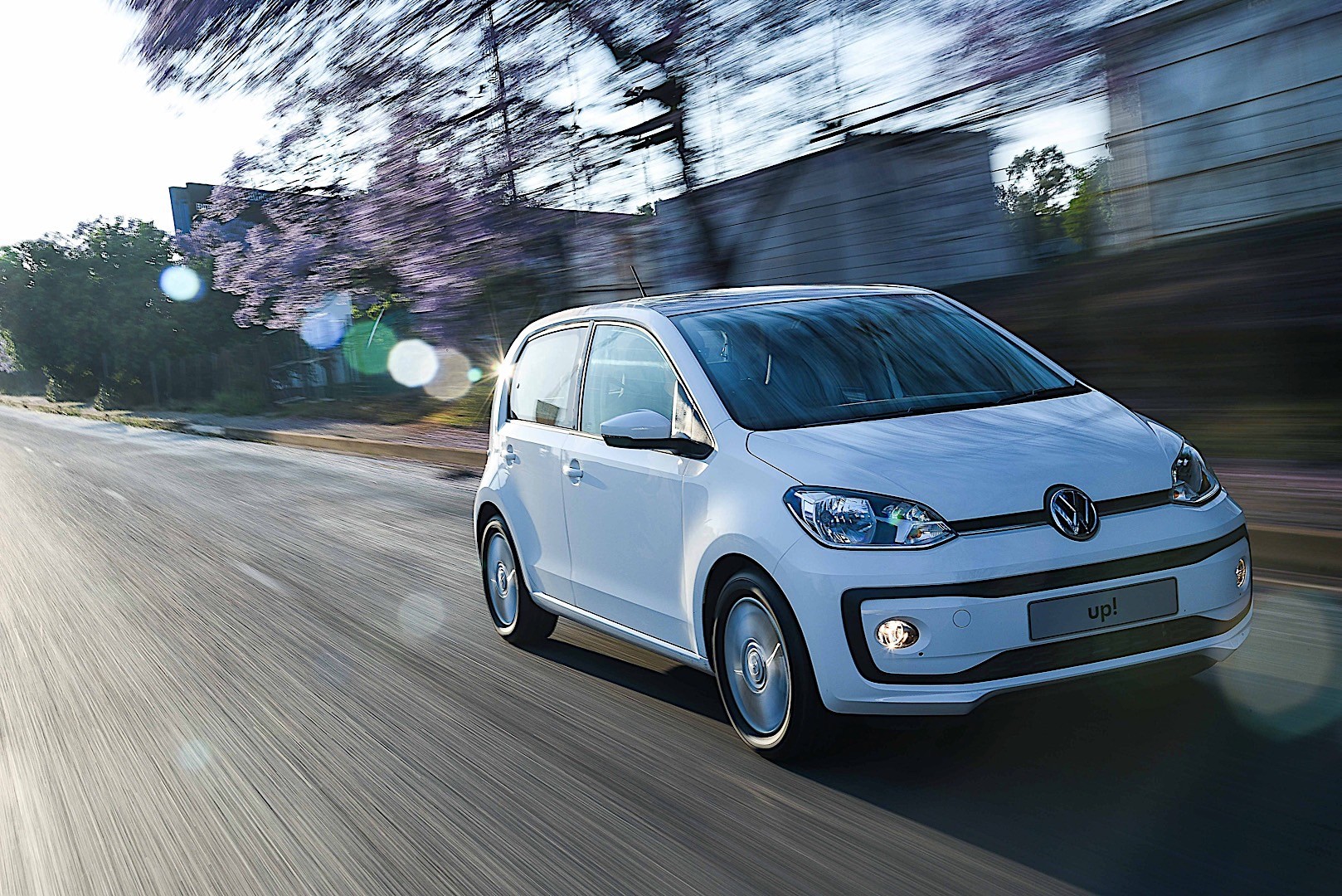 Volkswagen Up! photo 22