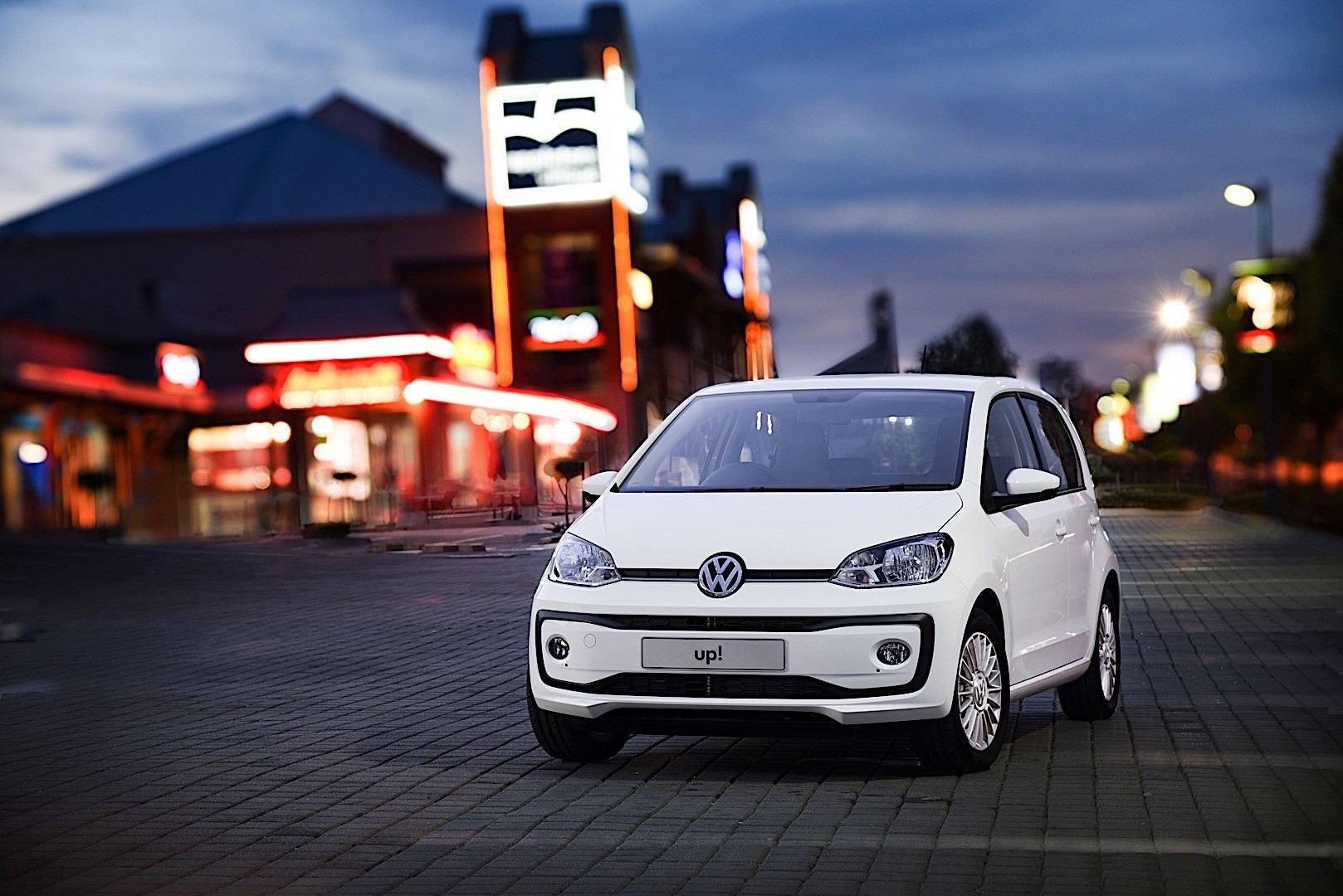 Volkswagen Up! photo 29