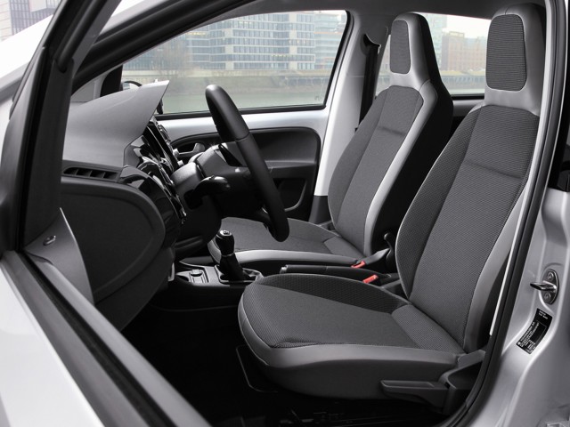 Volkswagen Up! photo 53